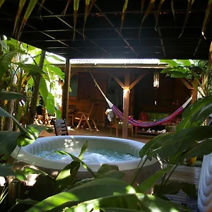 Kaz Créole Jardin Et Jacuzzi Privés Hébergement de vacances Saint-Francois (Grande-Terre)